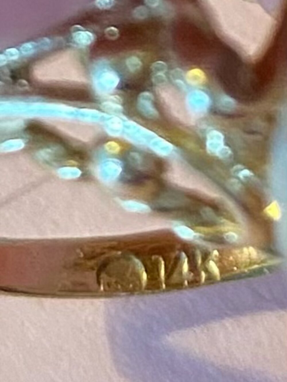 14K Gold Initial ring, W or an M size 5, pinky ring - Picture 4 of 5